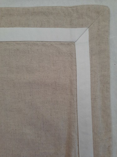 Beautiful Crate and Barrel Set 4 Dover Placemats 14 X 18 Natural Linen & Cotton - Picture 2 of 9