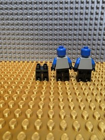 Lego Space UFO Droid Blue techdroid 1 Minifigure Lot 3012 6818 6829 6975 4305