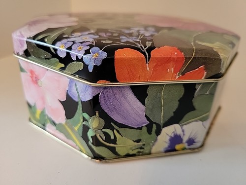 Vtg Floral Danielle Alt England Octagon Storage Tea Biscuit Trinket Tin Box READ - Afbeelding 7 van 16