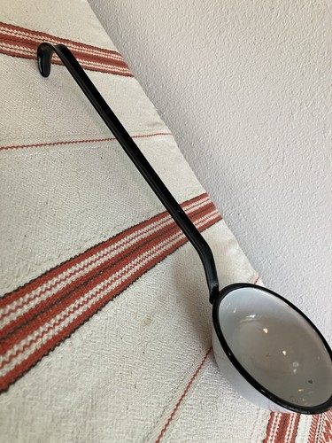 Vintage Enamel Ware Water Ladle Dipper Black Hooked Handle White 13” Long Rustic - Picture 8 of 24