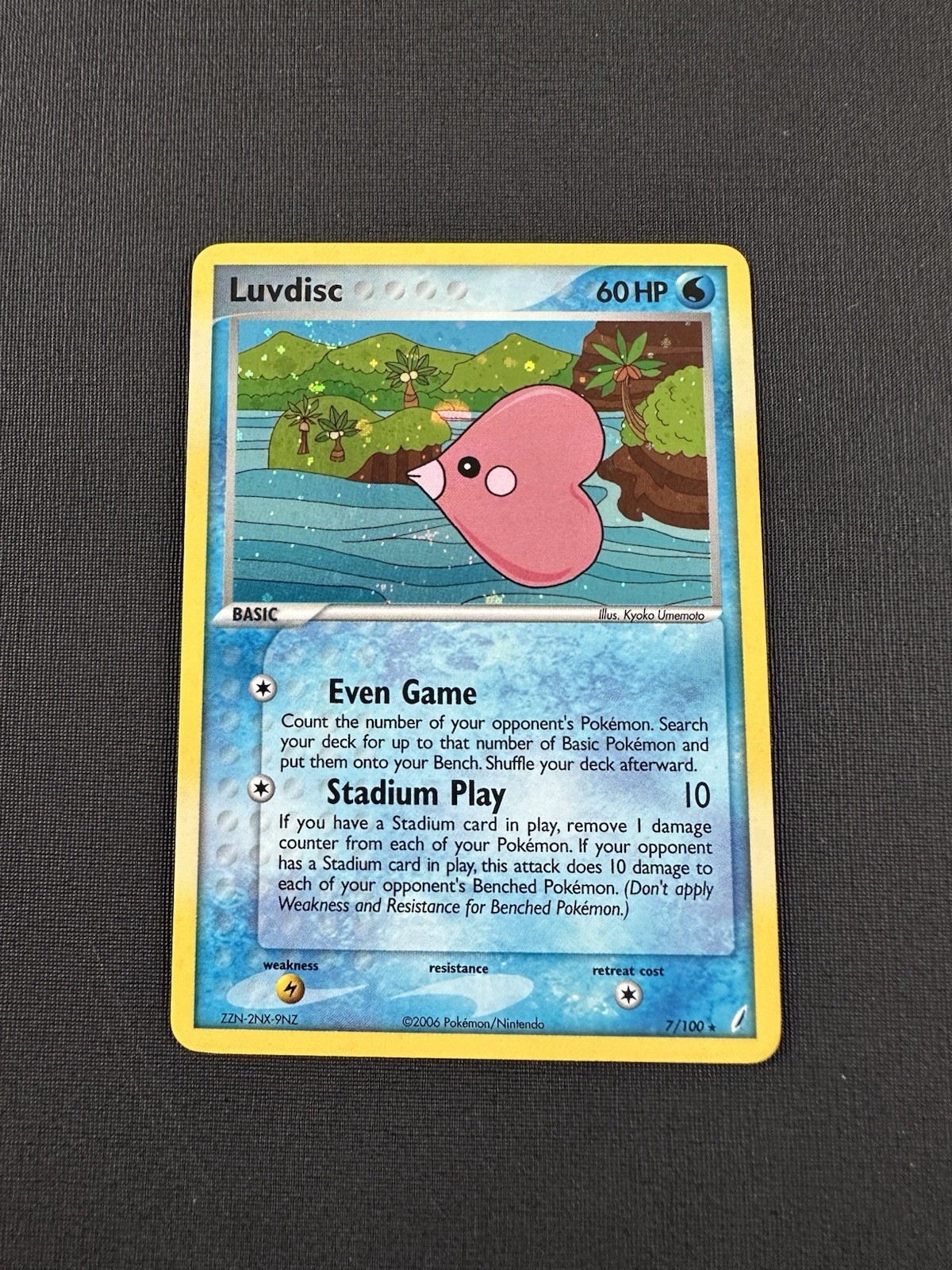 Pokémon TCG Luvdisc EX Crystal Guardians 7/100 Holo Rare Card NM