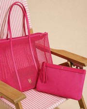 New Sealed Victoria s Secret pink mesh tote beach bag matching pouch Limited