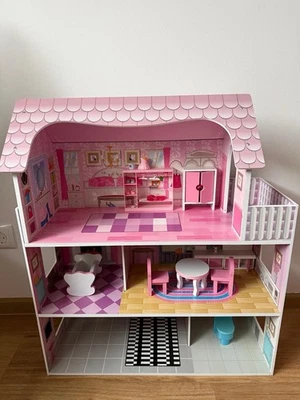 Puppenhaus - Bild 1 von 2