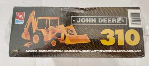 Vintage 1999 AMT ERTL John Deere 310 Backhoe Tractor Model 1:25 New Sealed Box - Picture 3 of 16