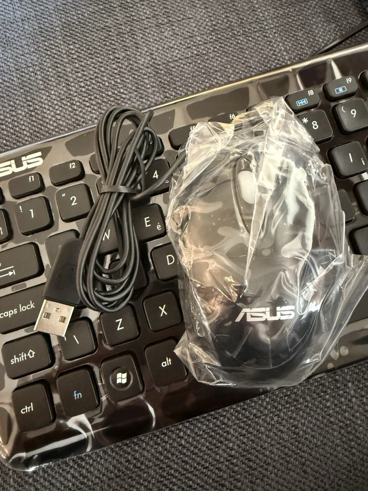 ASUS Keyboard and Mouse(BRAND NEW) Set KU-0902 - Image 2 of 4