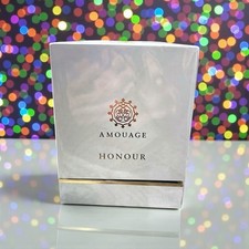 Honour Woman Amouage 香水- 一款2011年女用香水