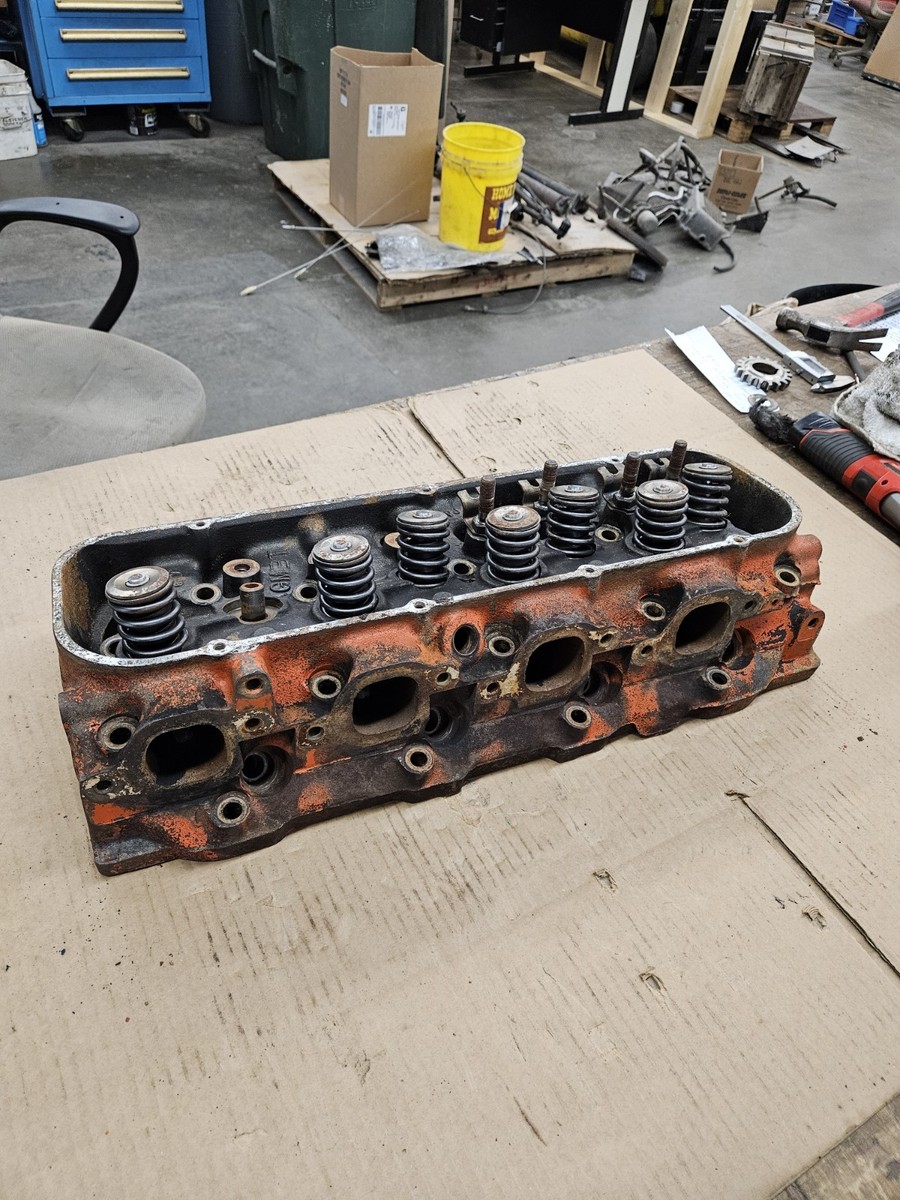1968 BBC Big Block Chevy 396 427 Oval Port Head 3917215 215 K-6-7