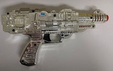 Vintage-Style SPACE GUN, detailed Futureistic Design w/Chrome Finish