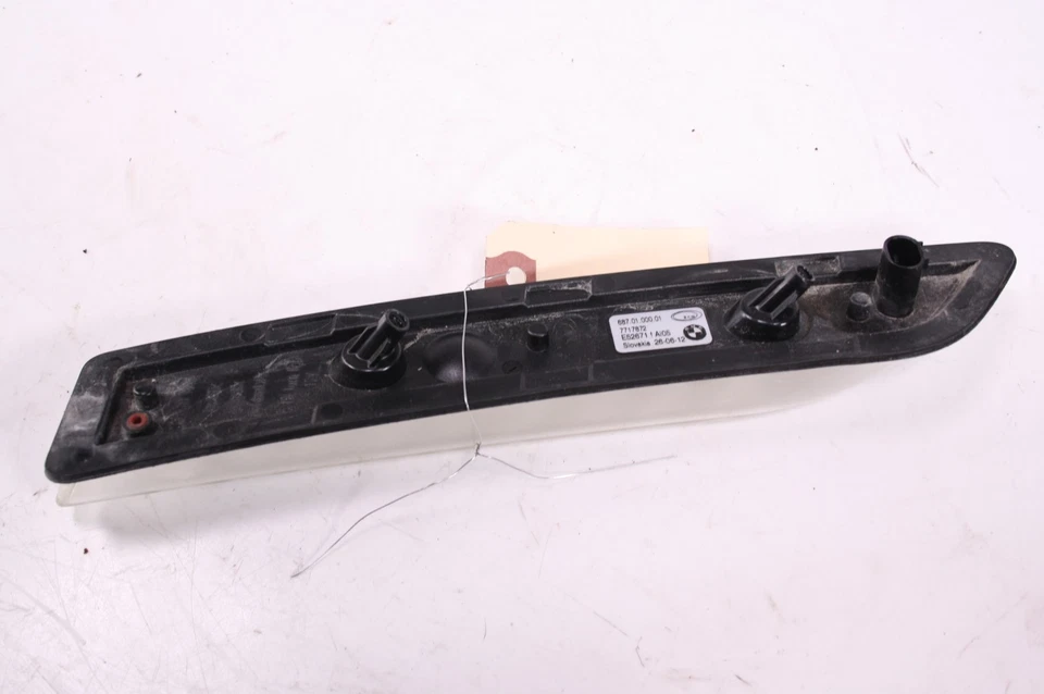 13 ПОВРЕЖДЕННЫХ передних правых мигающих указателей поворота BMW K1600GT - Изображение 2 из 4