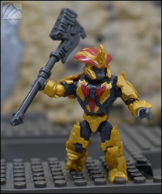 HALO MEGA CONSTRUX GOLD COVENANT BRUTE CHIEFTAIN MINI FIGURE BANISHED PACK HDP61