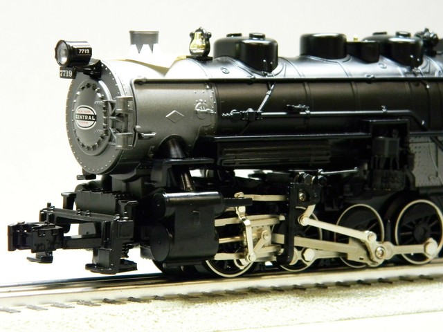 lionel train engines o gauge