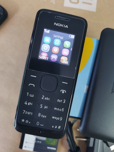 Brand New Nokia 105 SIM Free Unlocked Mobile Phone Cheap Basic Black - Zdjęcie 2 z 12