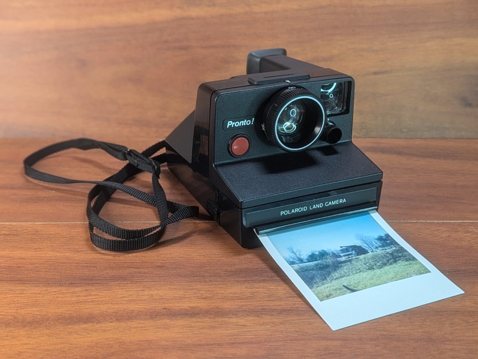 Vtg. Polaroid SX70 Pronto! Land Camera VGC! FILM TESTED! Nice! eBay
