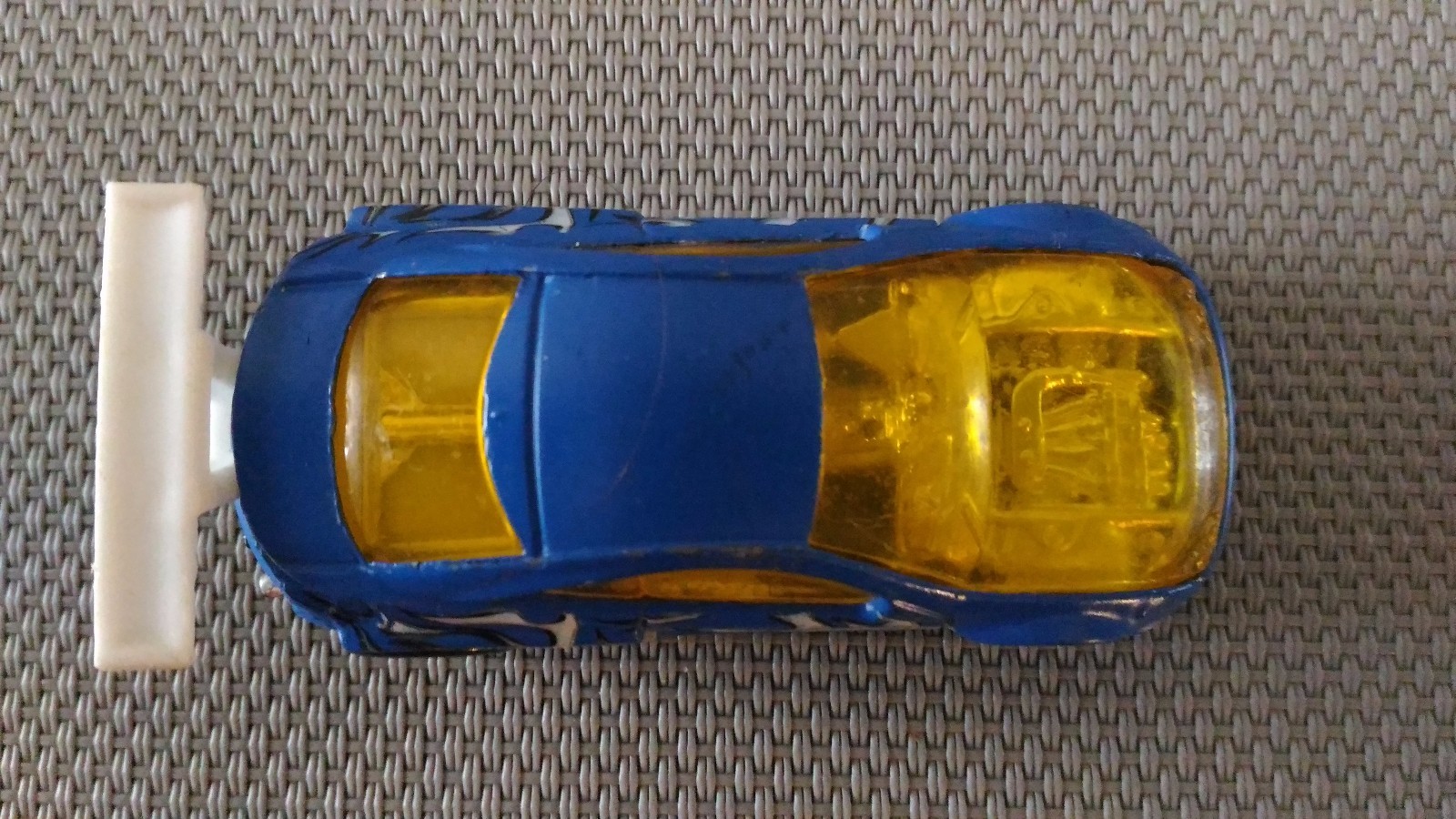 Foto 6 di 8