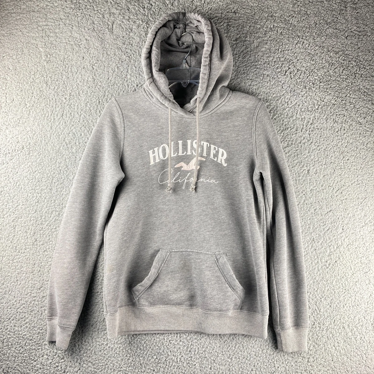 Gray hollister hotsell hoodie