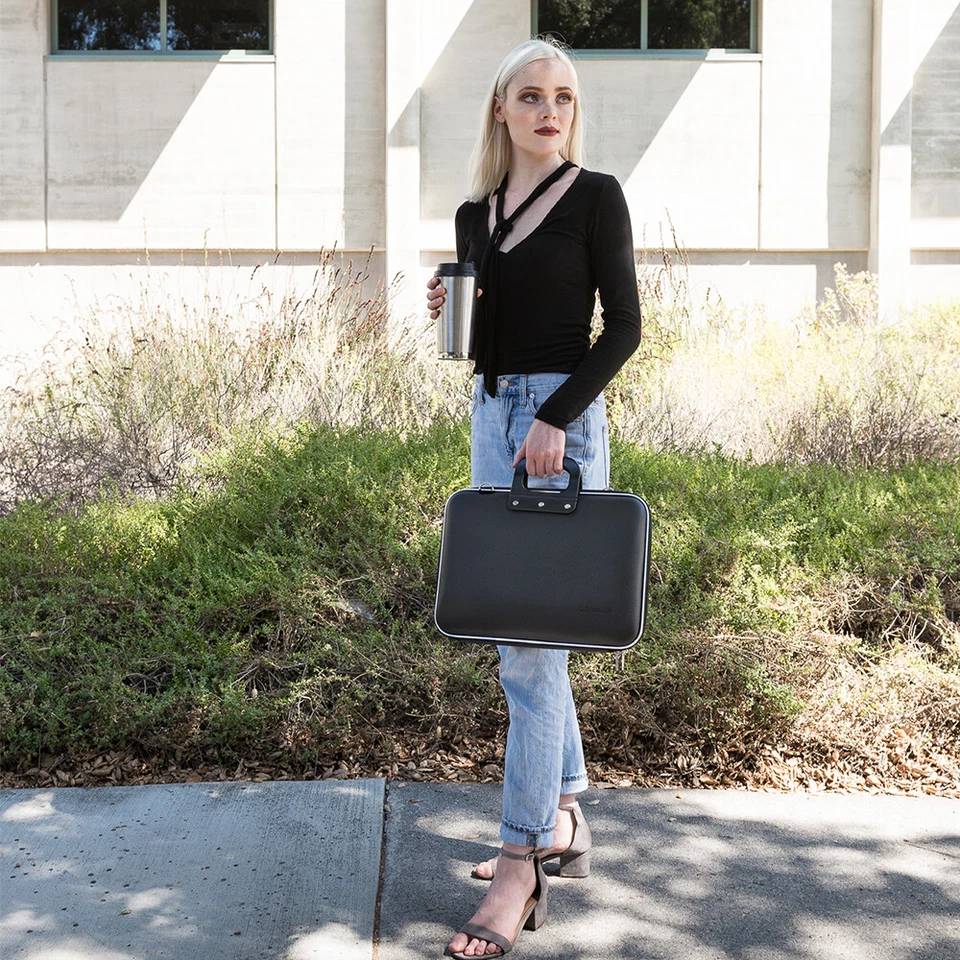 SumacLife Tablet Carry Case Shoulder Bag For 14.6" Samsung Galaxy Tab S10 Ultra - Image 2 of 4