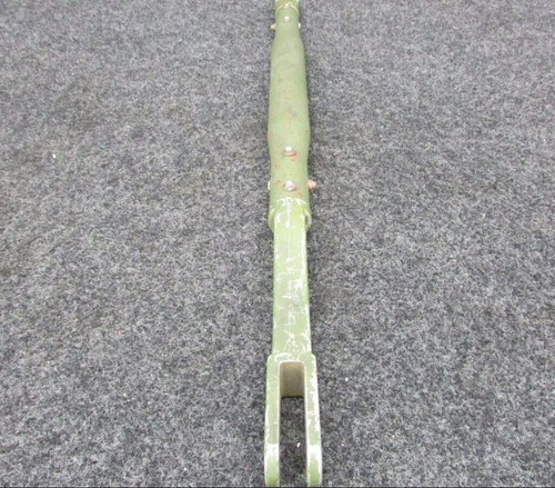 0843406-1 (Use: 0843406-3) Cessna 310 Tube Assy Center RH Inbd Push Pull - Picture 5 of 6