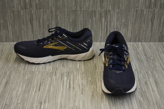 brooks adrenaline gts 19 size 12