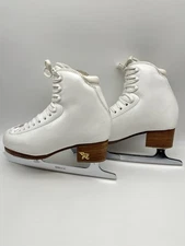 Women's Risport Figure Skates RF3 240B Ulta Mirage 9 Blade