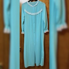 1970  s JC Penney Robins Egg Blue Peignoir and Nightgown Set 2 Pieces - Sz L VTG