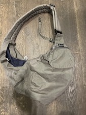 SlowTon Hands-Free Padded & Adjustable Sling Dog & Cat Carrier, Grey