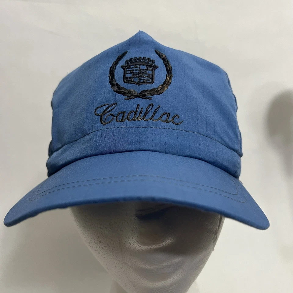 Gorra de camionero ajustable con logotipo vintage Cadillac - bordada - azul hecha en EE. UU. Foto 2 de 4
