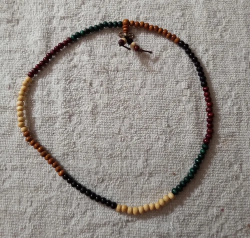 Vintage Multicolor Wooden Bead stretch Necklace Handmade Costume Jewelry 20"