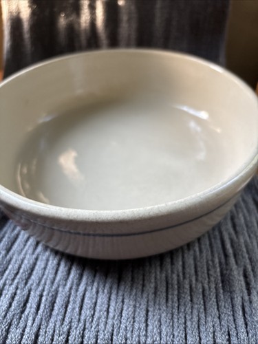 Red Wing Stoneware Logo Pottery Onchuck Seed Wahpeton ND 2017 Commemorative Bowl - Picture 6 of 6