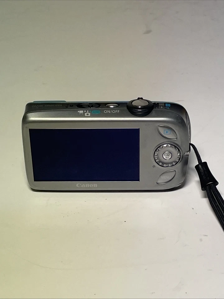 Cámara digital Canon PowerShot SD 960 IS ELPH 12,1 MP 4x azul verde azulado Foto 3 de 4