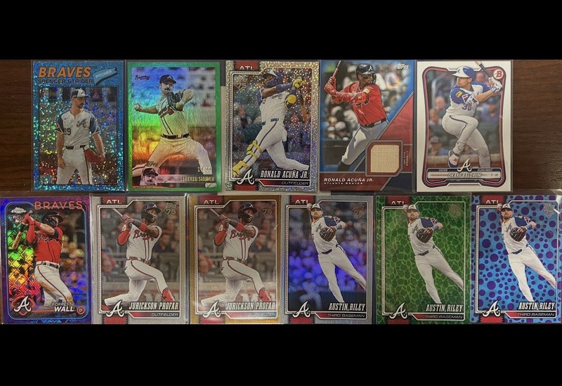 MLB Baseball Atlanta Braves 24-26 Topps 11 Card Mix Lot w/ SPs MINT