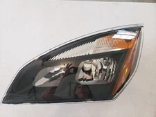 Cascadia LH Headlight Bucket A66-01512-004