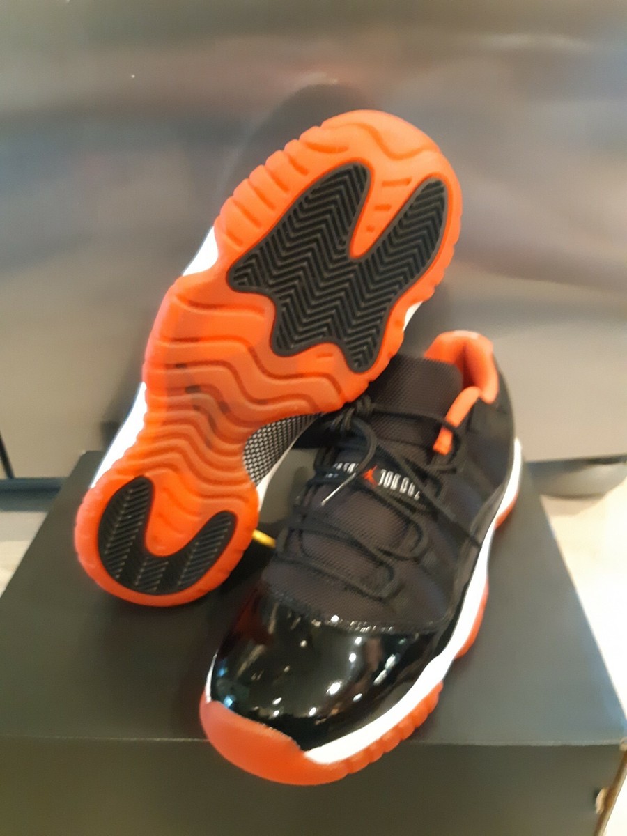 Nike Air Jordan 11 XI Retro Low BG Bred Size 7Y 528896 012 Wmns