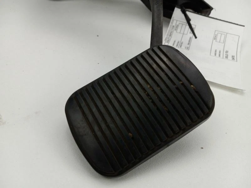 2014 LLINCOLN MKT ПЕДАЛЬ ТОРМОЗА - Изображение 2 из 4