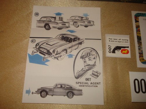 CORGI TOYS Aston Martin DB5 James Bond 1965 Reissue avec Boîte - Photo 8/9