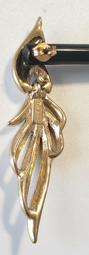 Crown TRIFARI Pireced Dangle Earrings Cream/or Off White Enamel & Gold-Tone - Picture 10 of 10