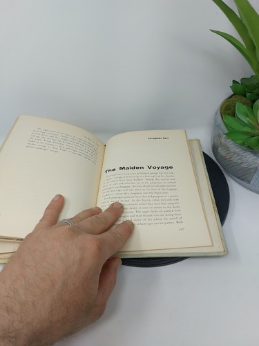 The Birth Of A Liner By Walter Buehr Hardcover 1st Edition 1961 Hardcover - Imagen 19 de 20