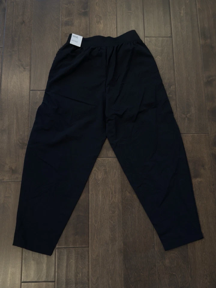 Nike Nuevo sin Etiquetas Pantalones Mujer Talla S DQ6809-010 Suelto Cintura Alta Sherpa Bolsillo Polar Foto 4 de 4