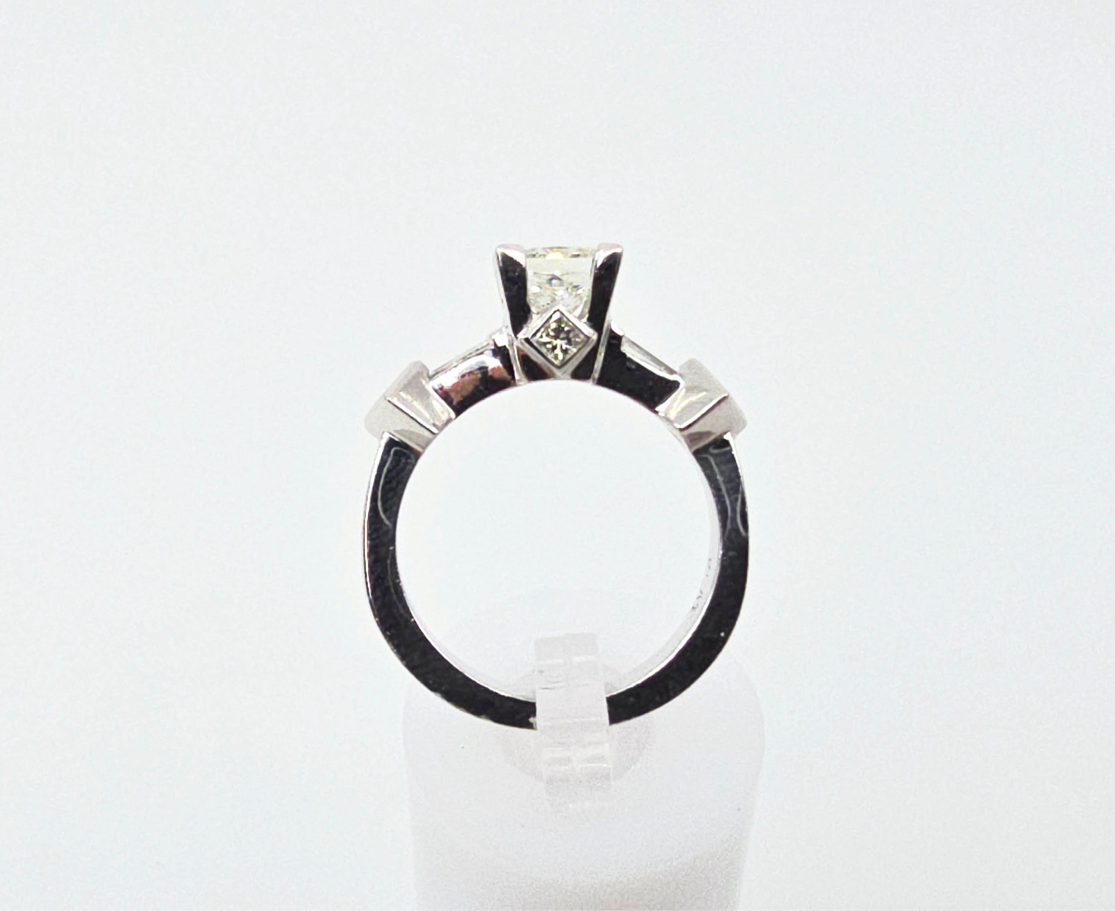 Beautiful Solid Platinum Princess Cut Diamond Eng… - image 6