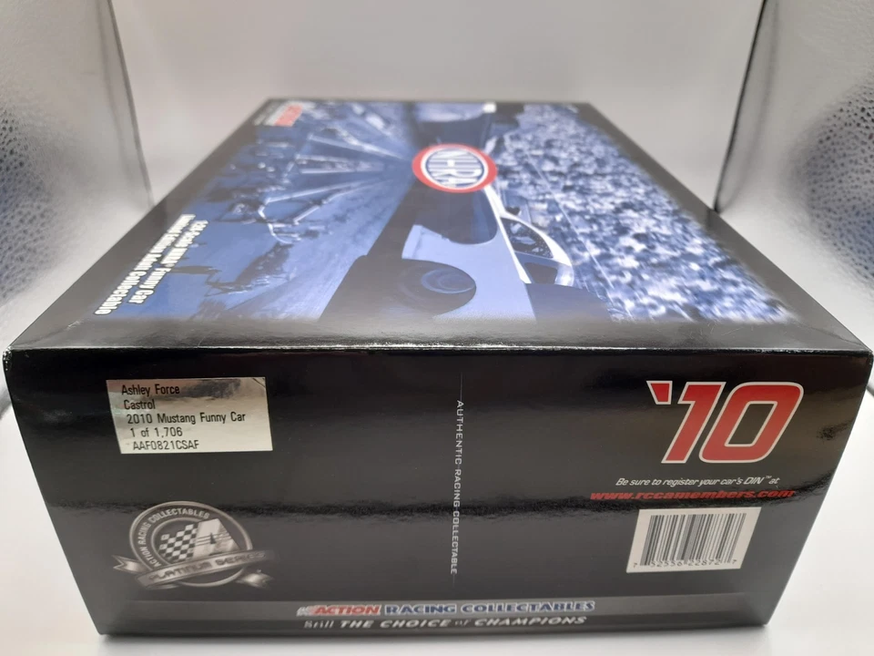 Coche divertido Ashley Force Castrol 2010 Mustang NHRA 1:24 Foto 4 de 4
