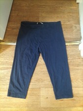 Ladies Tu Size 16-18 Navy Cropped Leggings