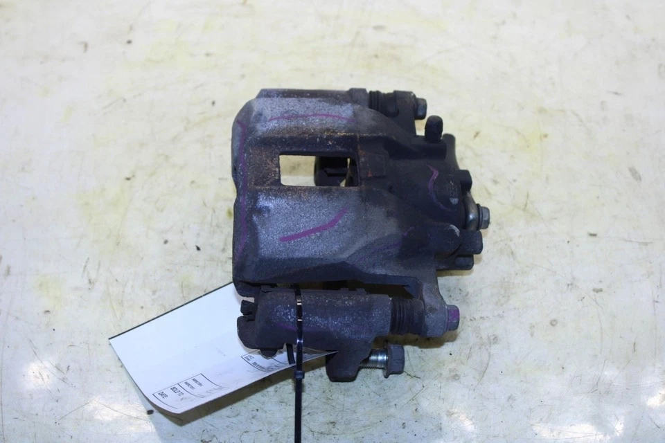 2018-25 Mitsubishi Eclipse Cross ES Front Right Side Brake Disc Caliper 4605B478 - Image 3 of 4