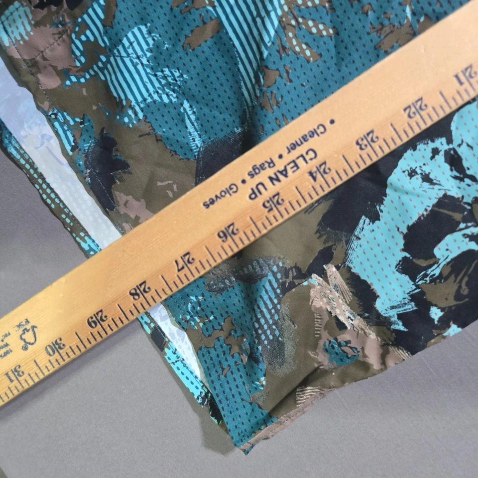 Under Armour UA Men's large Dockside Teal Short Sleeve Button UPF 30 Shirt - Image 2 of 4