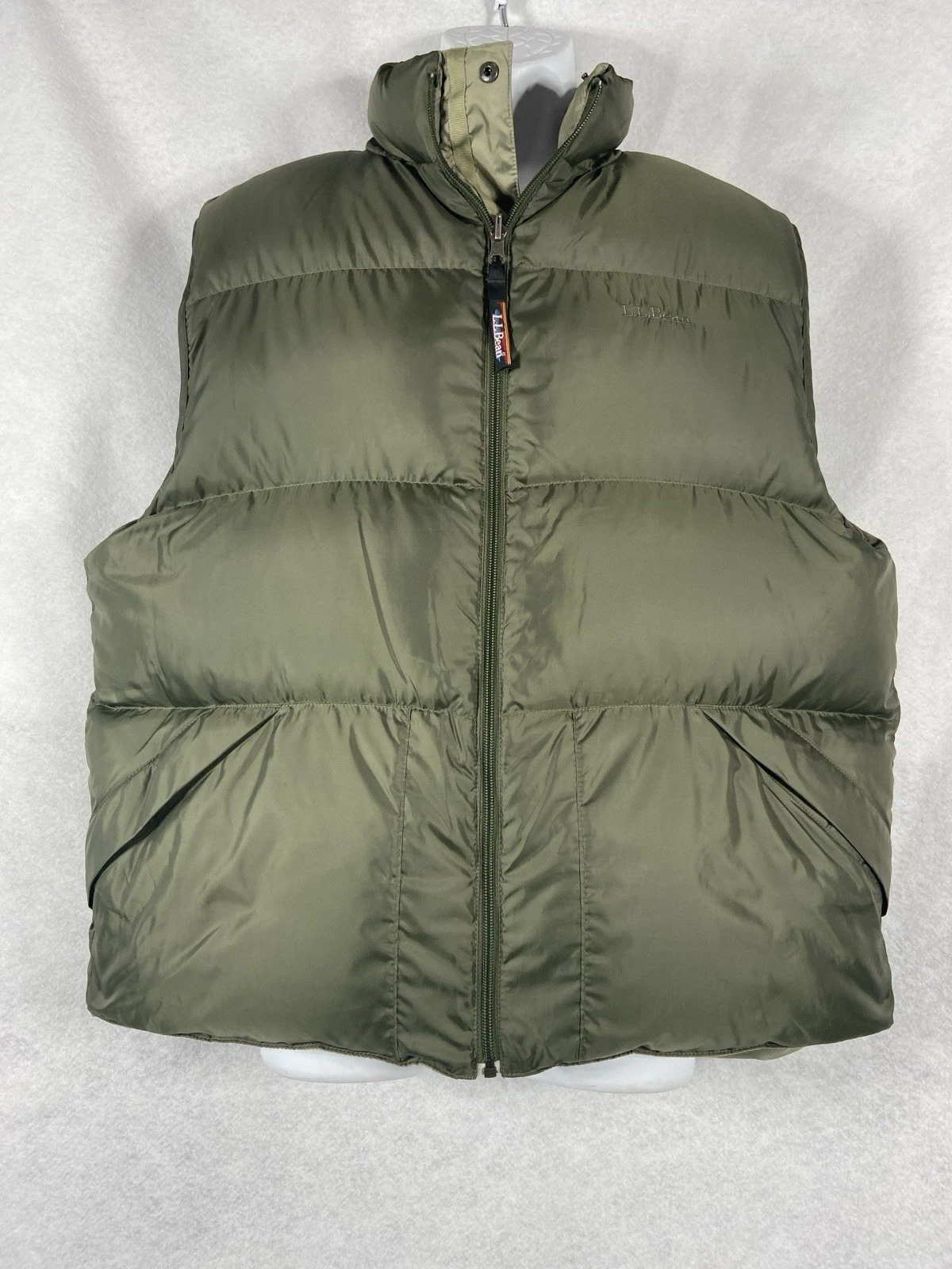 L.L. Bean Puffer Vest Men’s Large Green Reversible Outdoors Goose Down Fill EUC