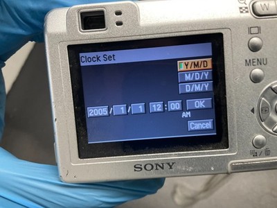 コンデジ　SONY　Cyber-shot　DSC-Ｗ7　ソニー　サイバーショット Sony Cyber-shot DSC-W7 7.2MP Digital Camera - Silver for sale