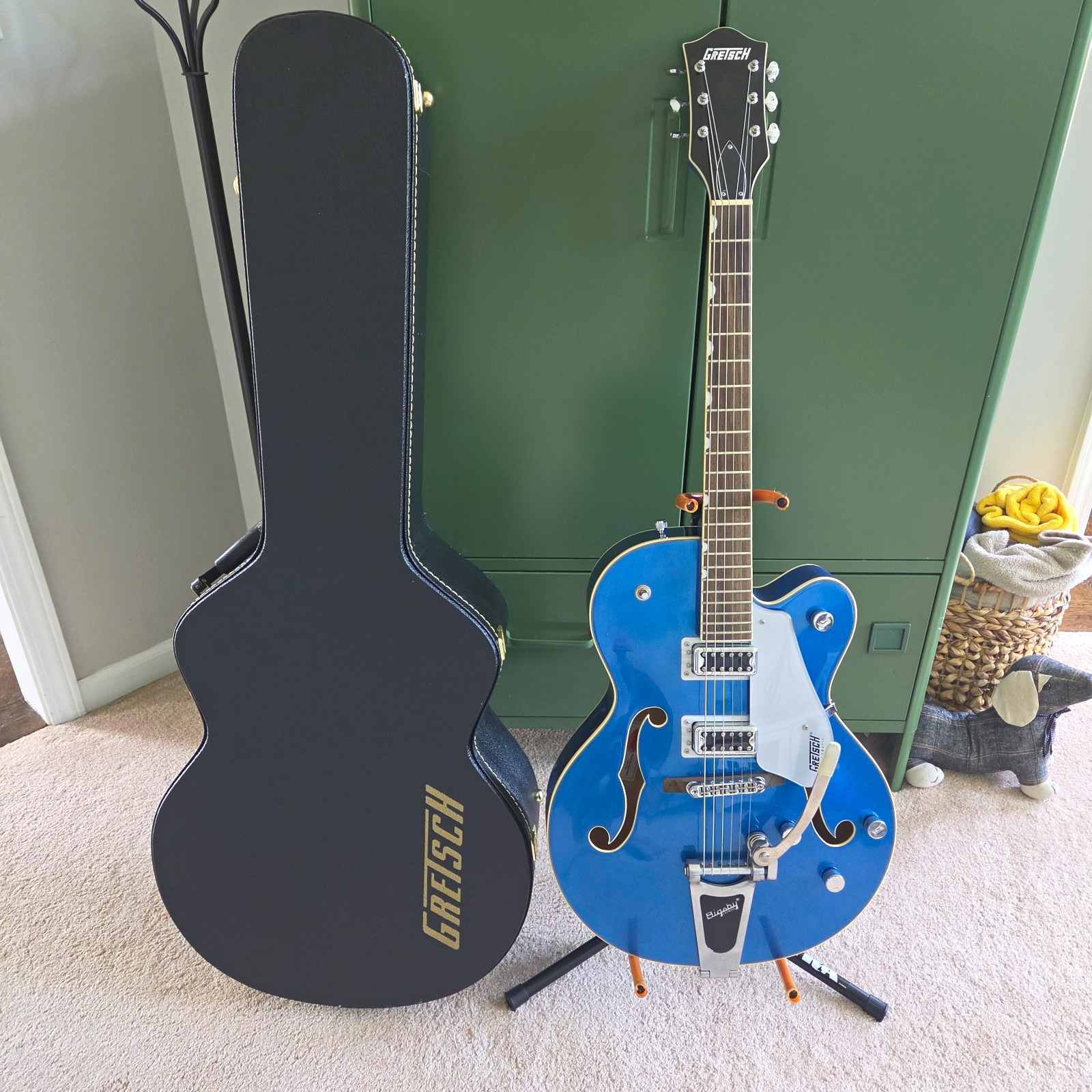 Gretsch G5420T Electromatic Blue Hollow Body With Hard Case Fairlane Blue