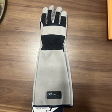 PetFusion Multipurpose Gloves for Grooming , puncture Resistant , Size M 