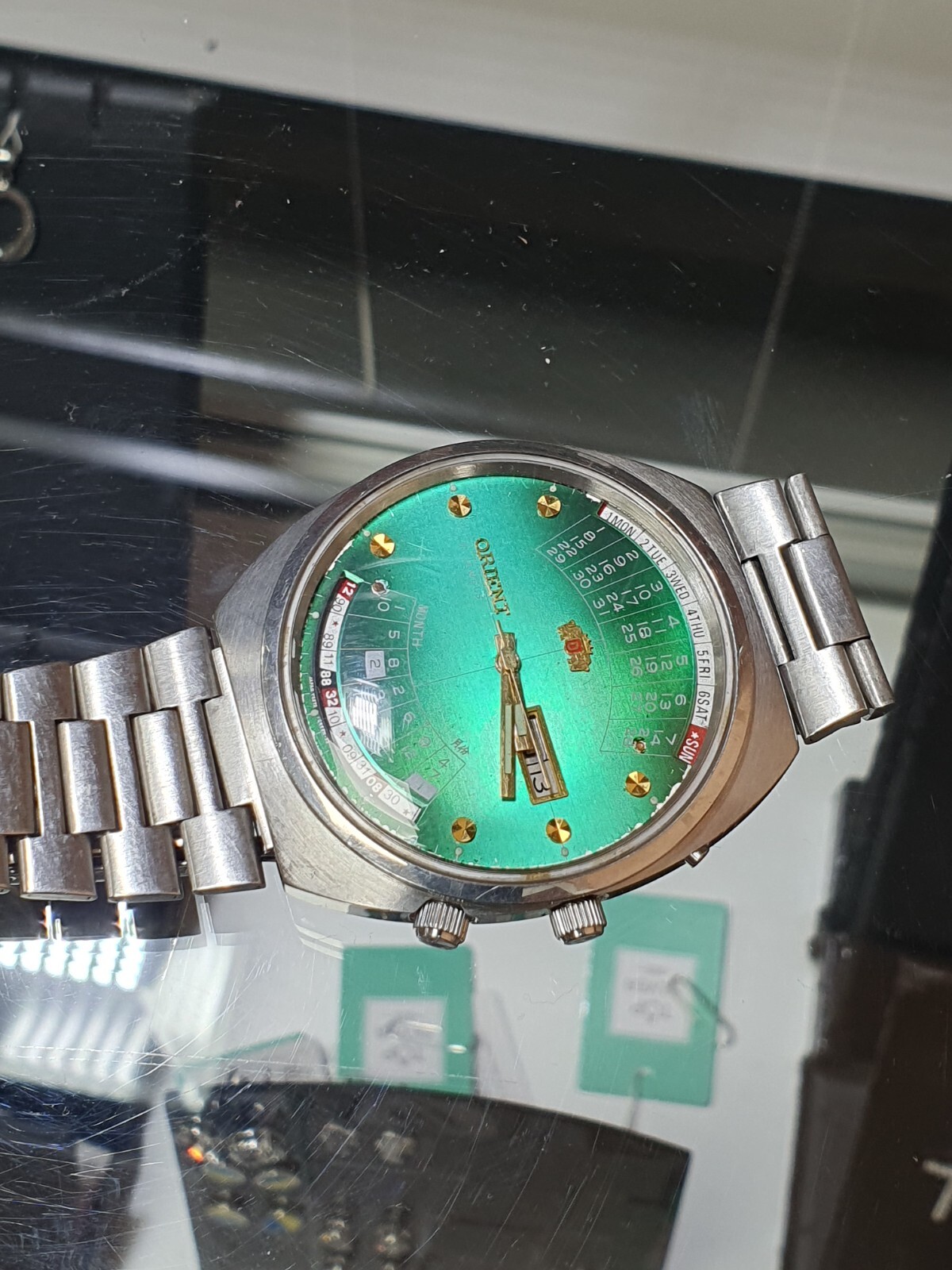 Serviced ORIENT College Multi-Level Calendar Ref.… - image 13