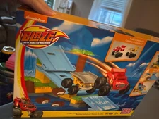 Mega Bloks Nickelodeon Blaze Monster Machines Jungle Ramp Set *read