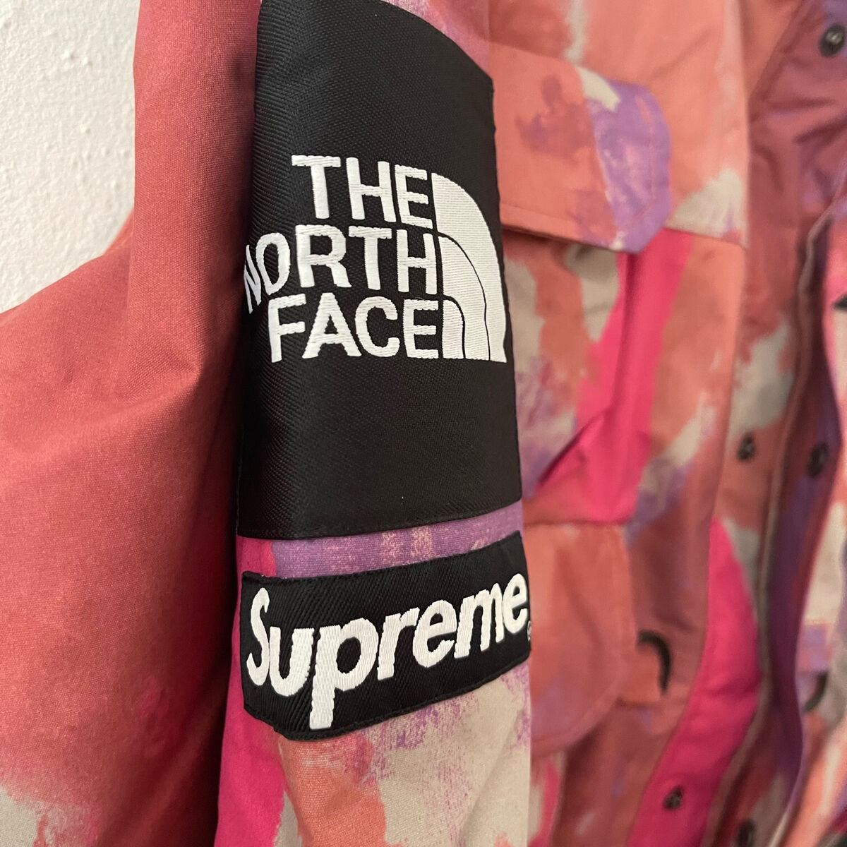 SUPREME x THE NORTH FACE Cargo Jacket Multicolor Print TNF Sz Medium RARE  NEW