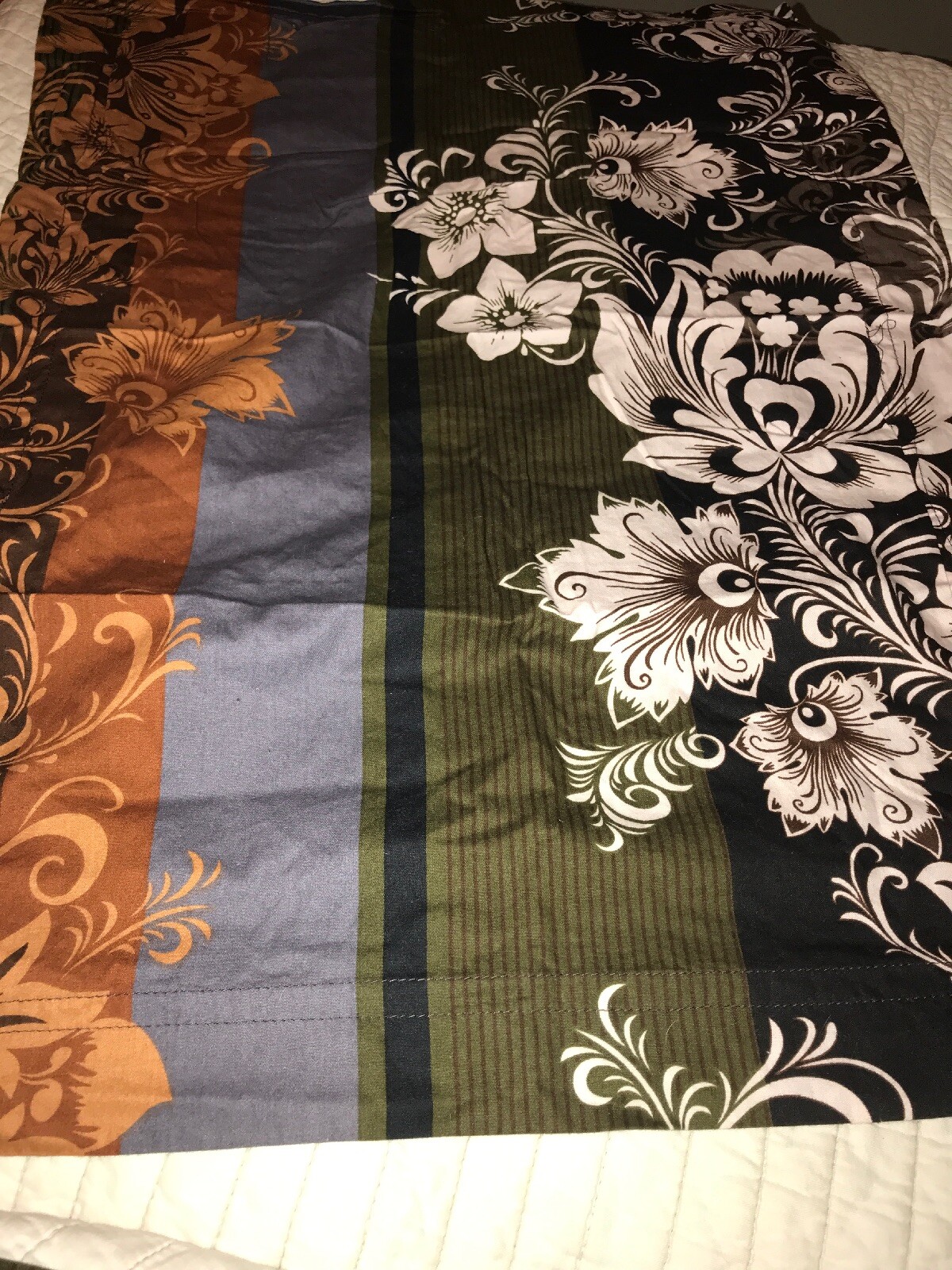 Pair Of Deci By Bellagio Floral Standard Pillow Shams Cotton Blend